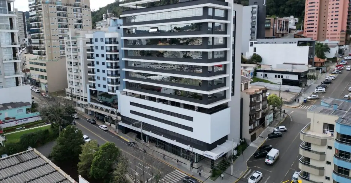 Sala Comercial para Venda no Edifício D'Agostini Empresarial!