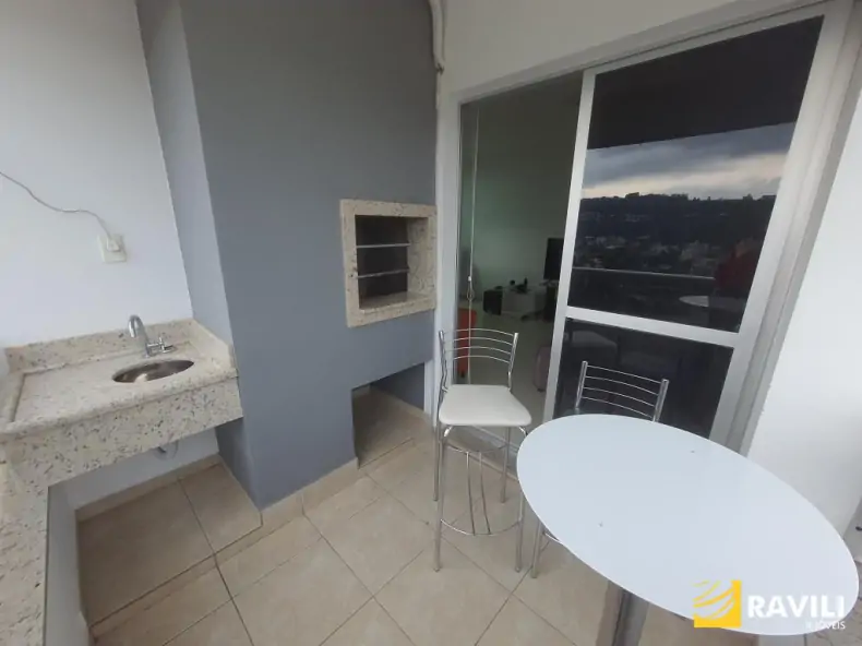 Apartamento SemiMobiliado para Alugar no Centro de Joaçaba!