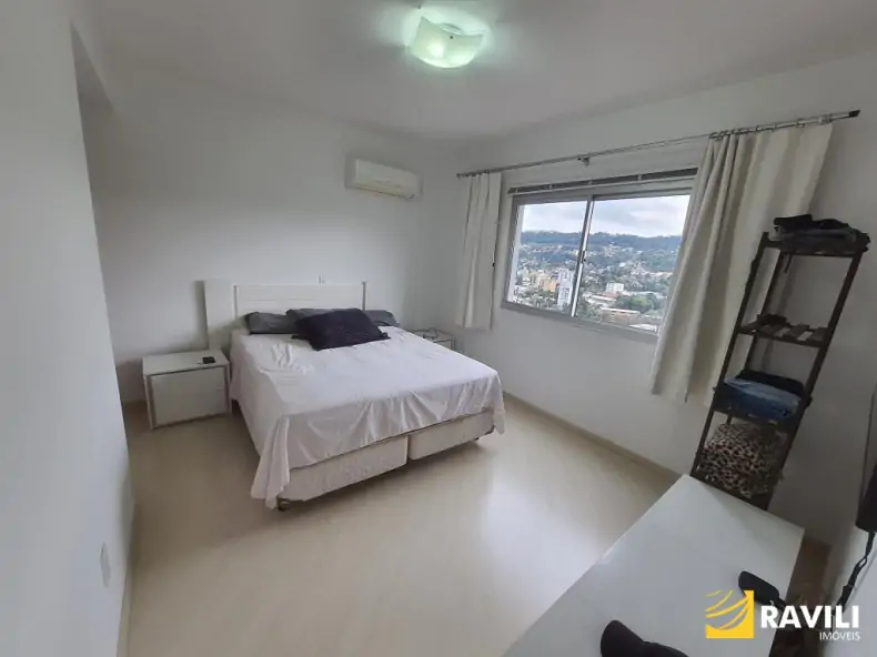 Apartamento SemiMobiliado para Alugar no Centro de Joaçaba!