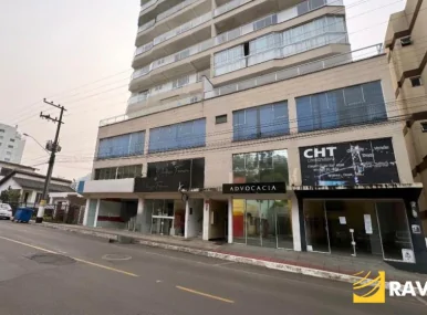 Sala Comercial Térrea no Centro de Herval d´Oeste Disponível para Locação e Venda!