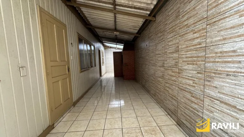 Casa Disponível para Locação e Venda no Centro de Herval d'Oeste!