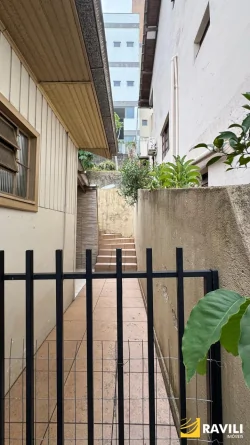 Casa Disponível para Locação e Venda no Centro de Herval d'Oeste!