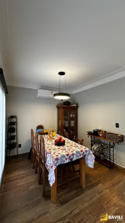 A Casa Greco-Romana: Um Sonho para Quem Busca Tranquilidade e Contato com a Natureza!