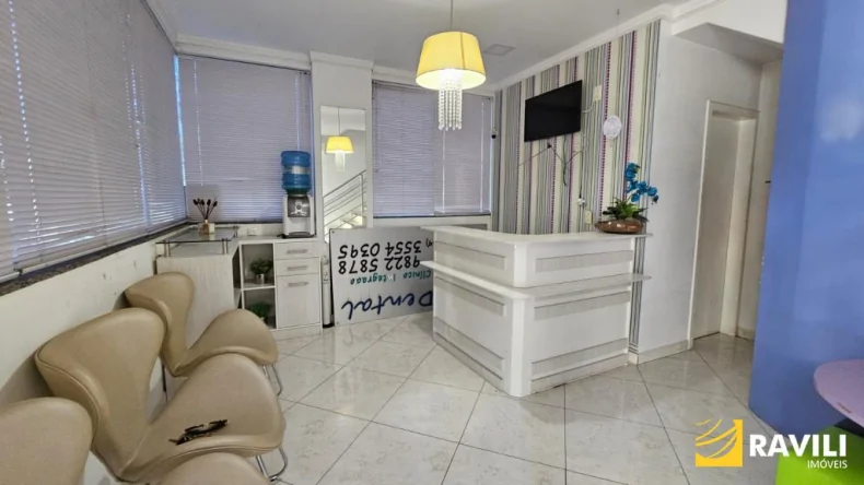 Ampla Sala para Locação em Herval! 