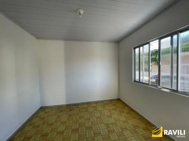 Porão para Locação no Bairro Vila Rica!