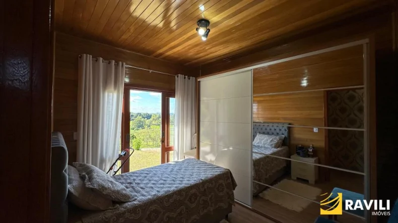 Casa Estilo Vila Rica, Muito Aconchegante, no Lot. Nossa Sra. de Fátima, Conhecido como Pegoraro,em Joaçaba!