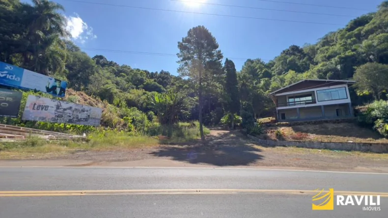 Terreno Exclusivo Ravili Imóveis na Av.Caetano Natal Branco - Joaçaba.