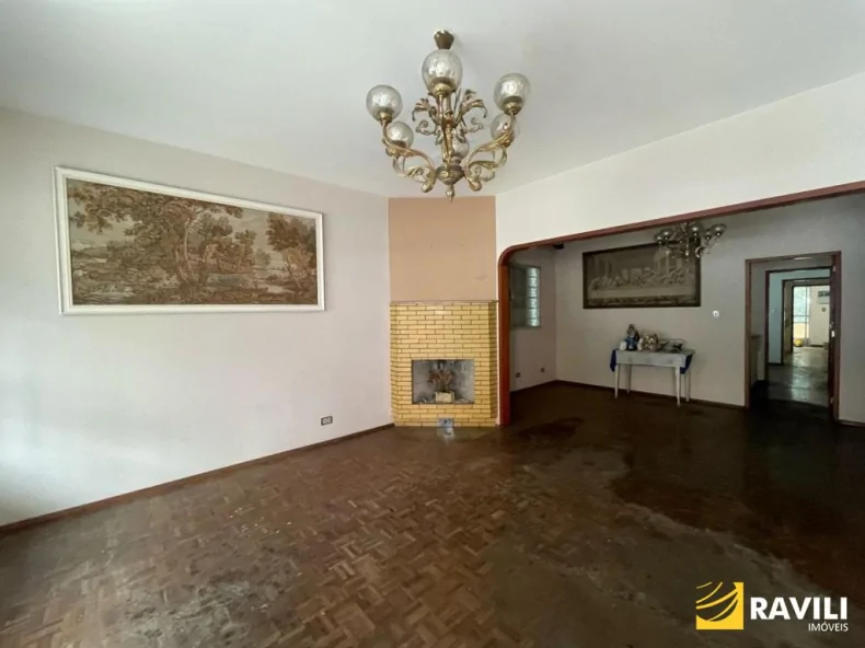 Casa para Venda no Centro de Joaçaba!