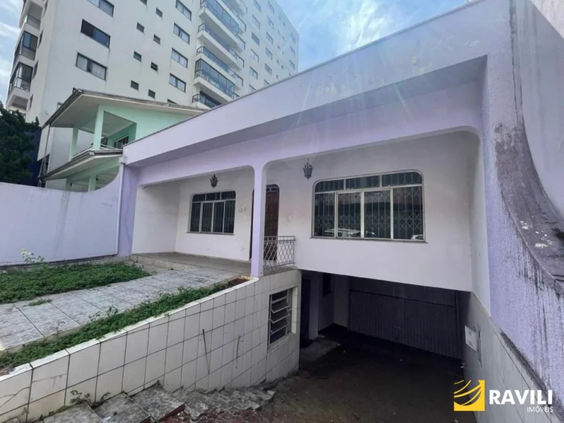 Casa para Venda no Centro de Joaçaba!