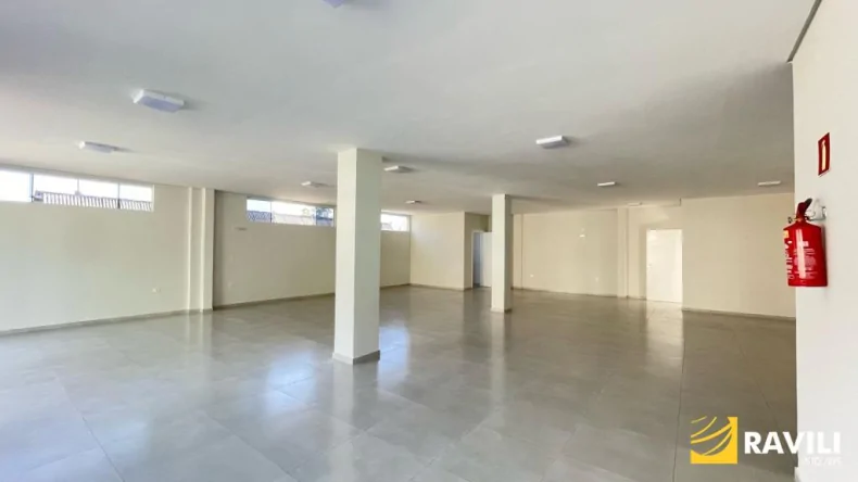 Sala Comercial Nova com 148m² para Locação em Joaçaba!