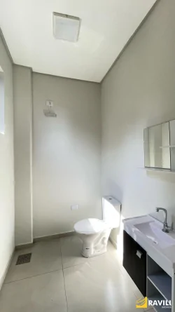 Sala Comercial Nova com 148m² para Locação em Joaçaba!