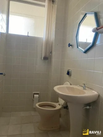 Sala Comercial Policlínica