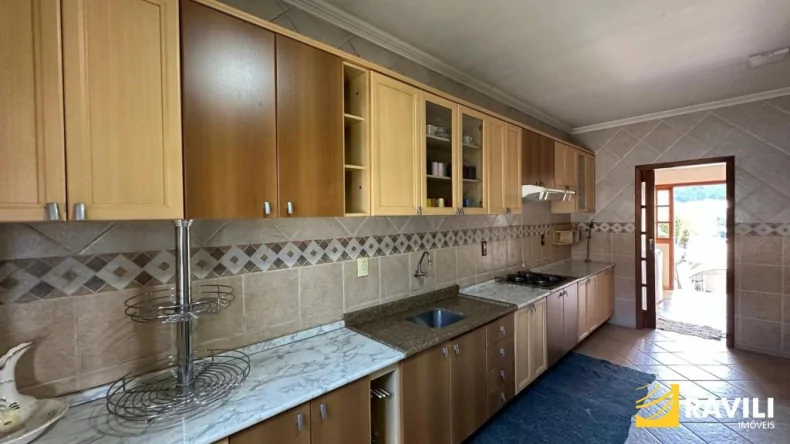 Casa Alto Padrão à Venda em Herval d'Oeste! 