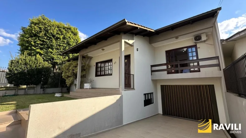 Casa Alto Padrão à Venda em Herval d'Oeste! 