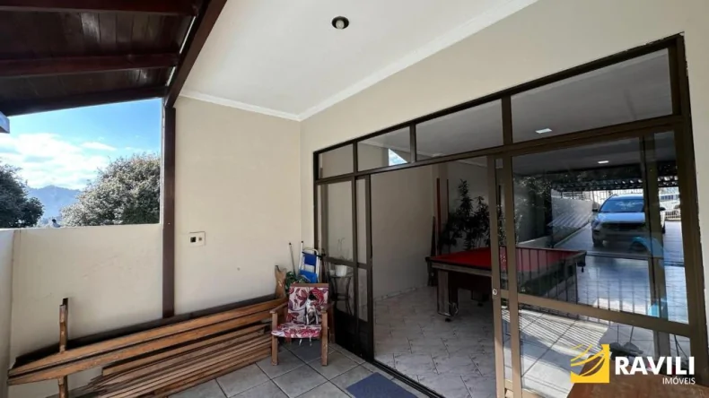 Casa Alto Padrão à Venda em Herval d'Oeste! 