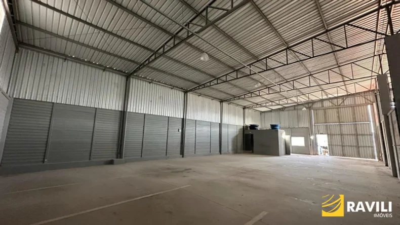 Barracão - Barração para Locação com 250 m² na Br-282!