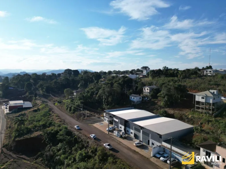 Barracão - Barração para Locação com 250 m² na Br-282!