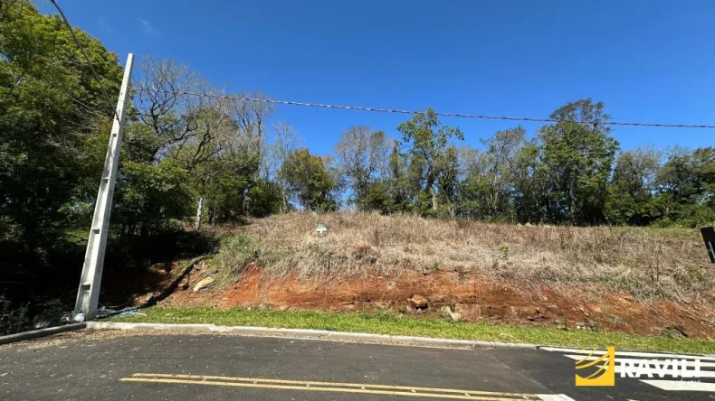 Terreno para Venda no Loteamento Brisas do Horizonte com Metragem Diferenciada!!!