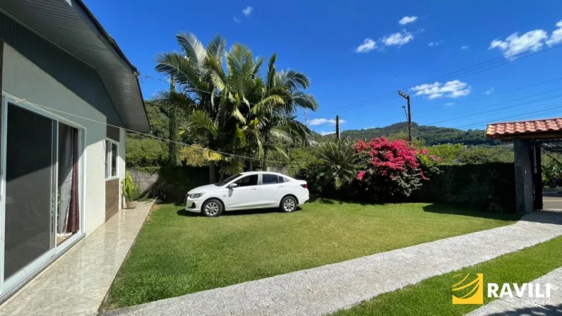 Casa para Venda no bairro Estação Luzerna com Terreno Amplo! 