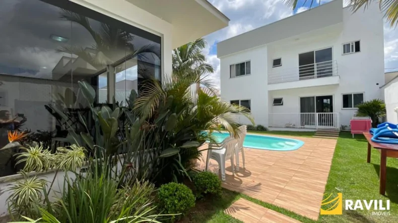 Casa à Venda no Brisas do Vale II com Piscina