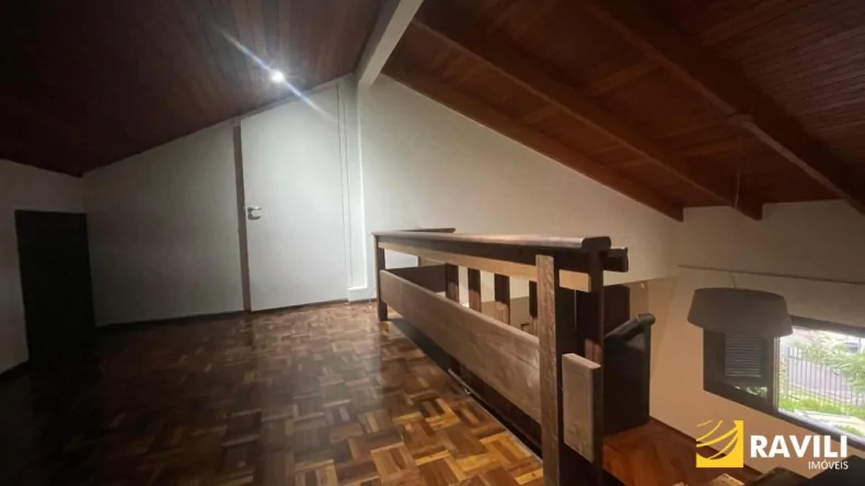 Casa com Piscina para Locação próximo ao Centro!