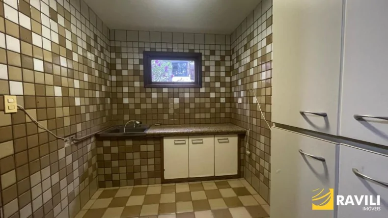 Casa com Piscina para Locação próximo ao Centro!