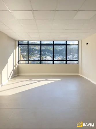 Sala Comercial para Venda com 45,40m² no D’Agostini Empresarial!