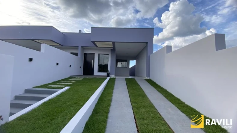 Duas Casas Geminadas para Venda no Loteamento Vila Germânica!