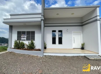 Casa para Venda no Bairro Menino Deus!