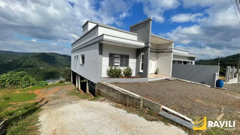 Casa para Venda no Bairro Menino Deus!