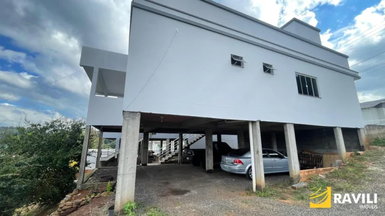 Casa para Venda no Bairro Menino Deus!