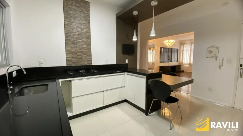 Apartamento Semimobiliado para Locação no Centro de Joaçaba!