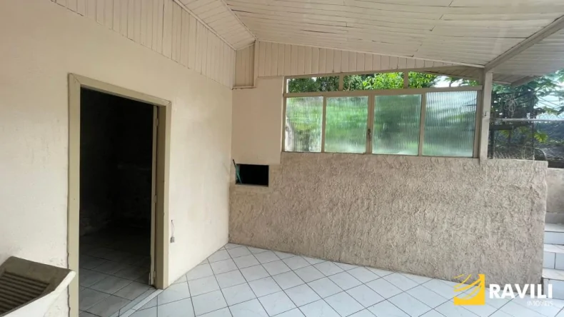 Casa Pavimento Superior para Locação no Bairro Vila Pedrini!