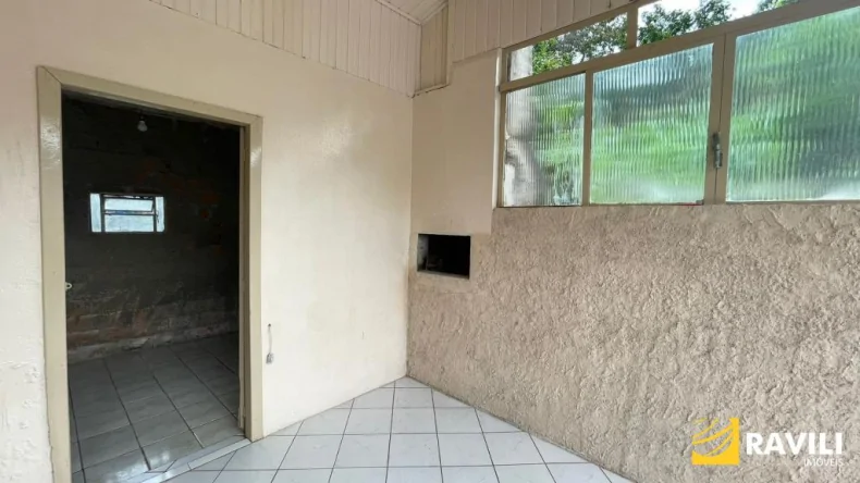 Casa Pavimento Superior para Locação no Bairro Vila Pedrini!