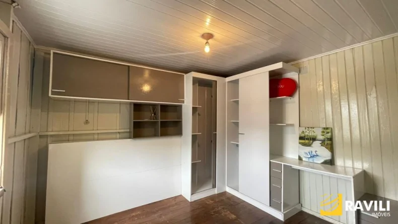 Casa Pavimento Superior para Locação no Bairro Vila Pedrini!