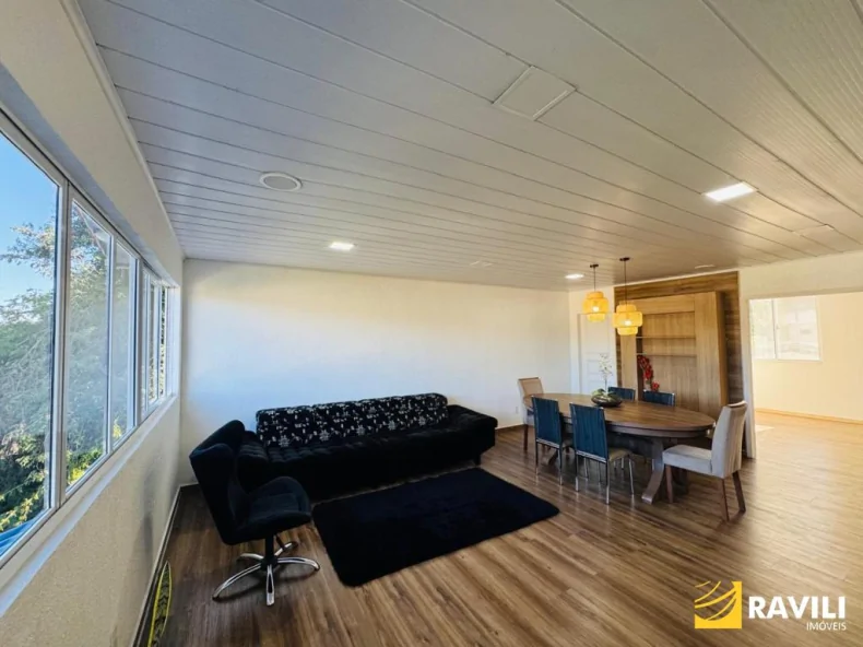 Apartamento Semi-mobiliado para Locação!