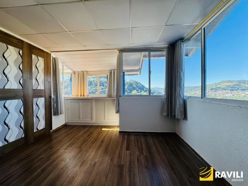 Apartamento Semi-mobiliado para Locação!