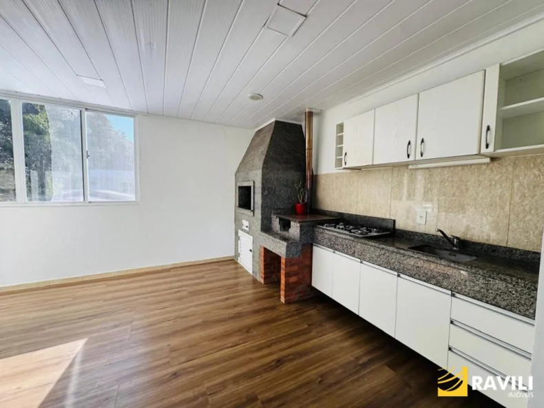 Apartamento Semi-mobiliado para Locação!