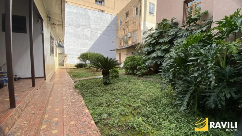 Ampla Casa para Locação na Av XV de Novembro em Joaçaba!