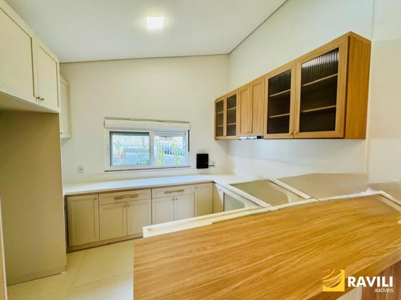 Casa Alto Padrão para Locação.
