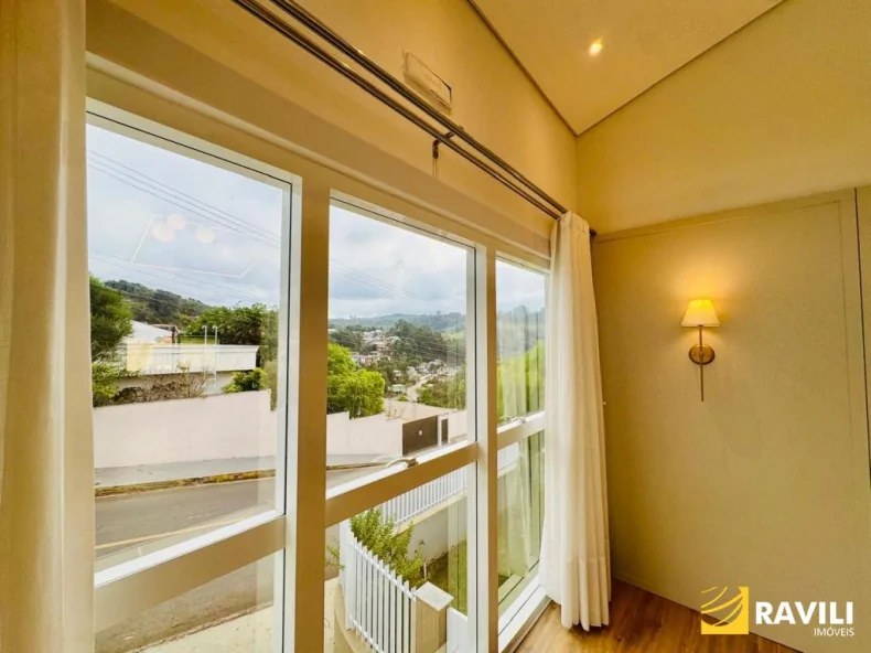 Casa Alto Padrão para Locação.