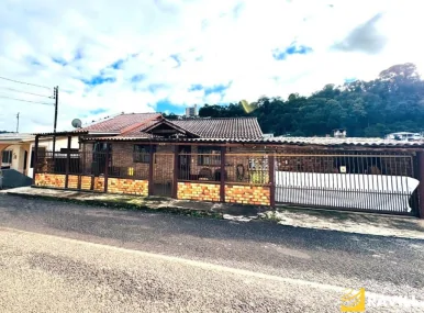 Imóvel para Venda, uma Oportunidade de Investimento e Moradia em Excelente Localização.