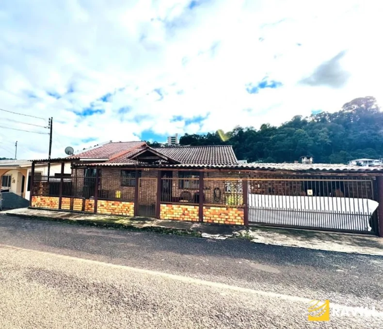 Imóvel para Venda, uma Oportunidade de Investimento e Moradia em Excelente Localização.