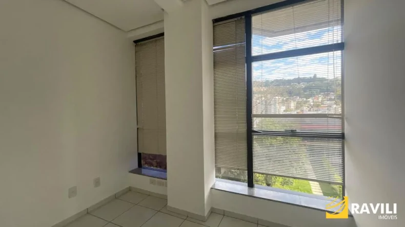 Sala Comercial no Edifício Joaçaba Tower para Locação!