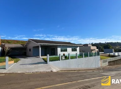 Casa à Venda em Joaçaba!