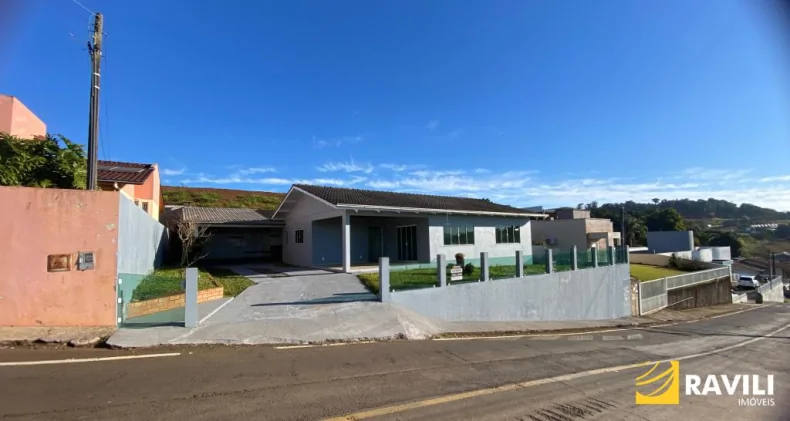 Casa à Venda em Joaçaba!