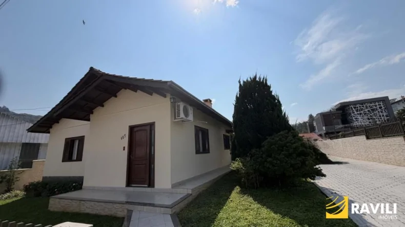 Casa À Venda no Bairro Vila Nova em Luzerna/SC!