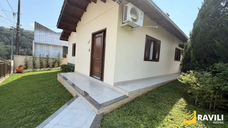 Casa À Venda no Bairro Vila Nova em Luzerna/SC!