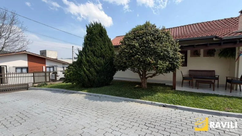 Casa À Venda no Bairro Vila Nova em Luzerna/SC!