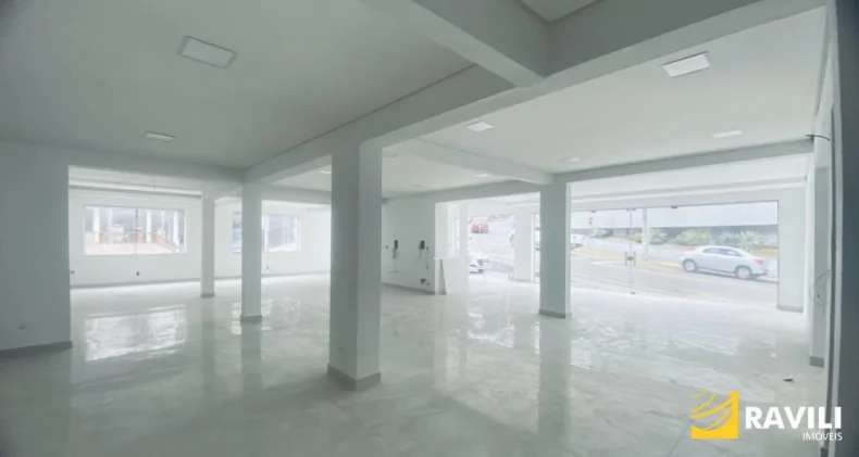 Sala Comercial Térrea para Locação em Joaçaba!